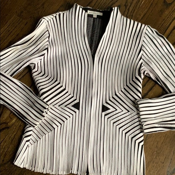 Alexandra Rosati runway blazer plunging V neck - Picture 2 of 6